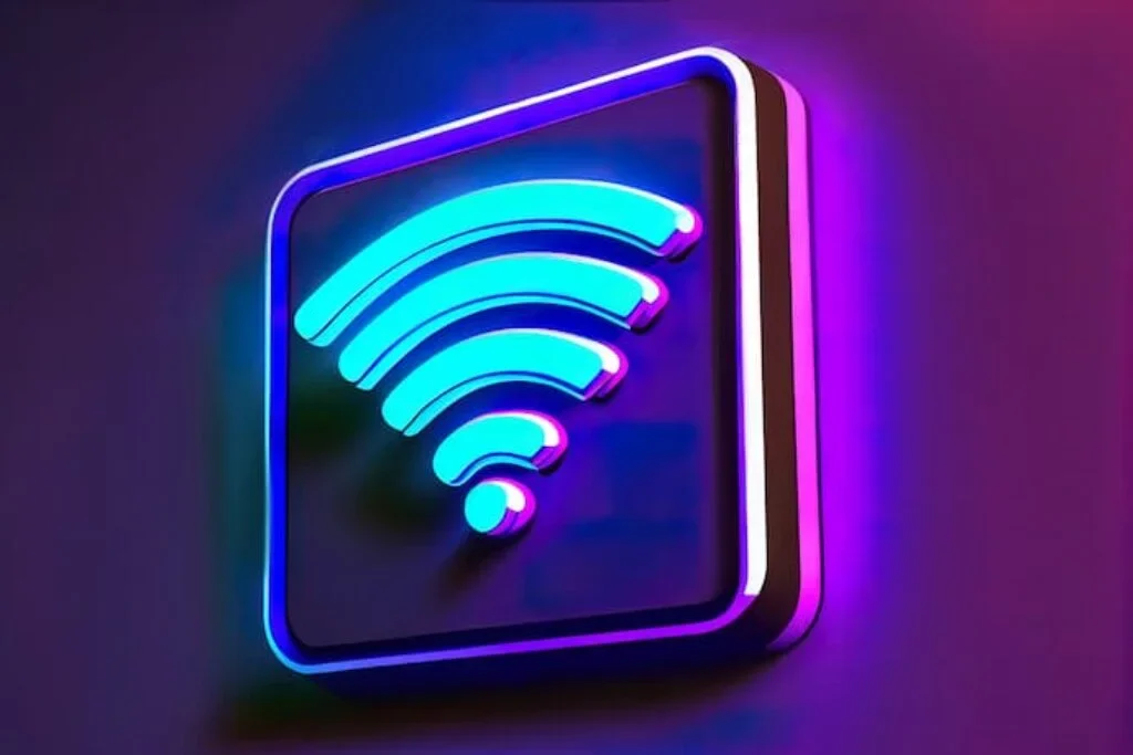 Ícone de wi-fi azul em um fundo roxo.